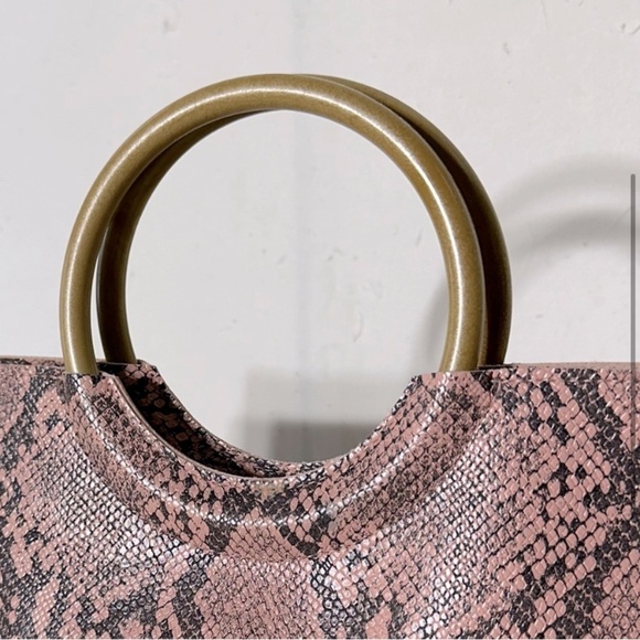 5/$25 Beauty Boutique Pink Reptile Print Faux Leather Hand Bag Makeup Bag - Picture 3 of 10